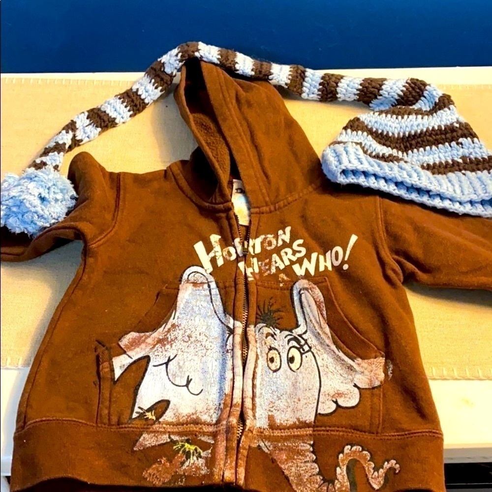 Dr. Seuss Horton Hears a Who! Zipper Jacket & Hat